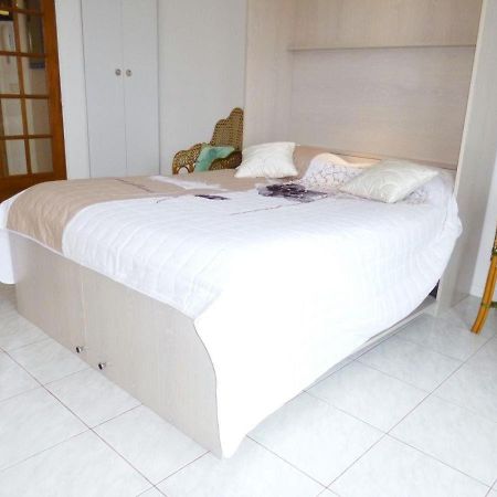 Les Fontaines Saint Leonard Apartamento Honfleur Exterior foto