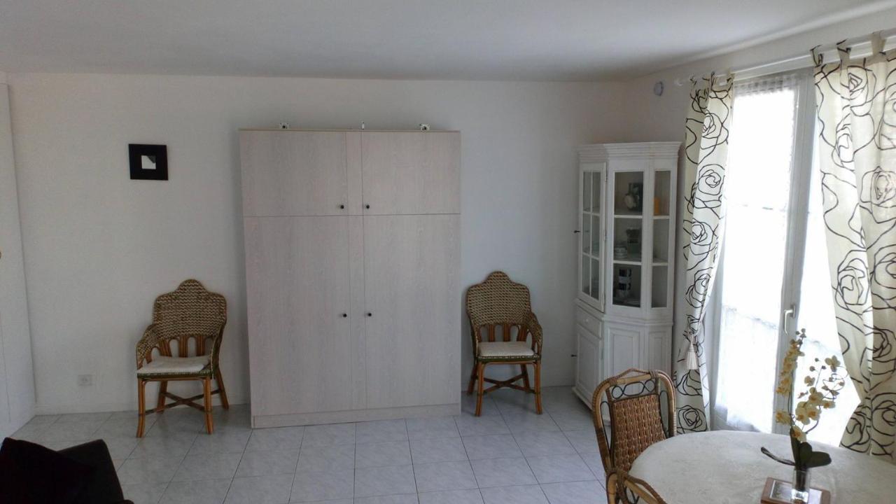 Les Fontaines Saint Leonard Apartamento Honfleur Exterior foto