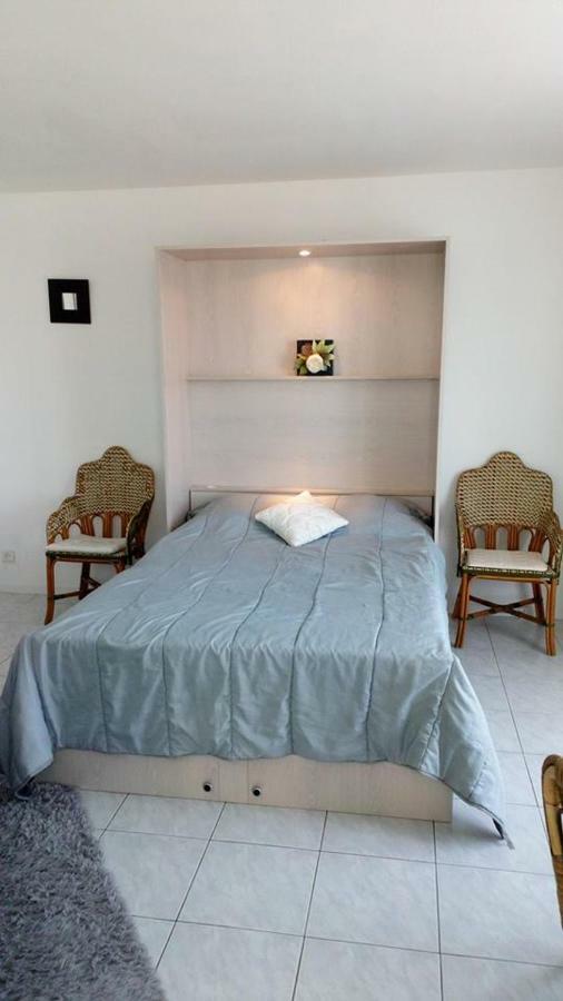 Les Fontaines Saint Leonard Apartamento Honfleur Exterior foto